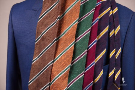 Různé kravaty Shantung z Fort Belvedere