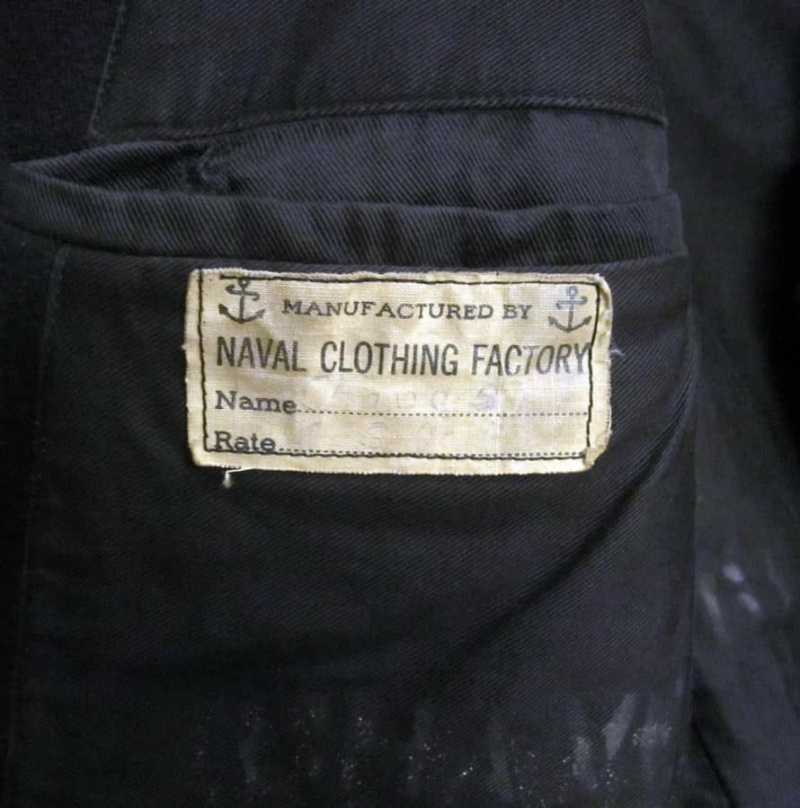 Etiqueta de pavão vintage da Segunda Guerra Mundial