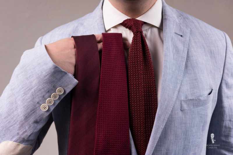 gravatas bordô variadas