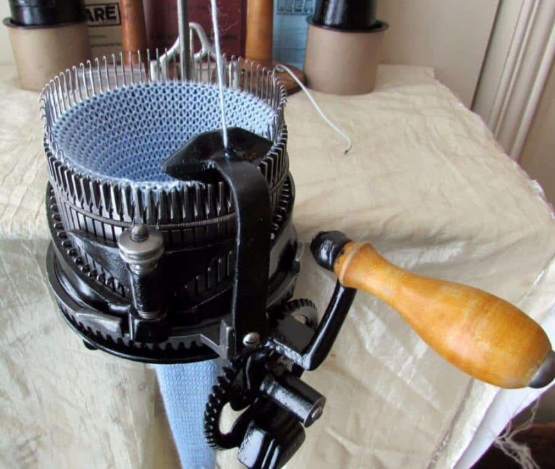 Machine à chaussettes à tricoter ronde vintage