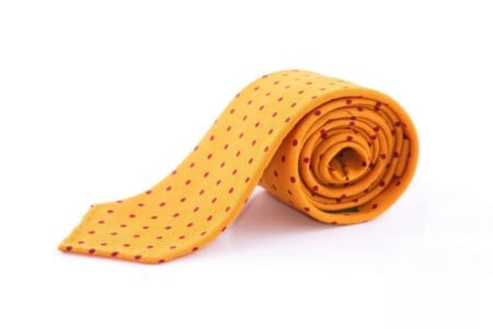 Gravata Challis Lã Amarela com Bolinhas Vermelhas - Fort Belvedere