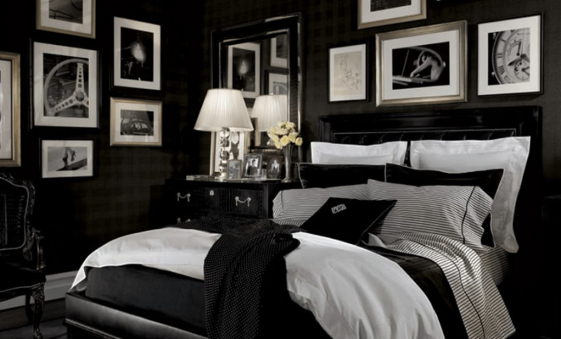 Élégante chambre à coucher Brook Street noire et blanche par Ralph Lauren