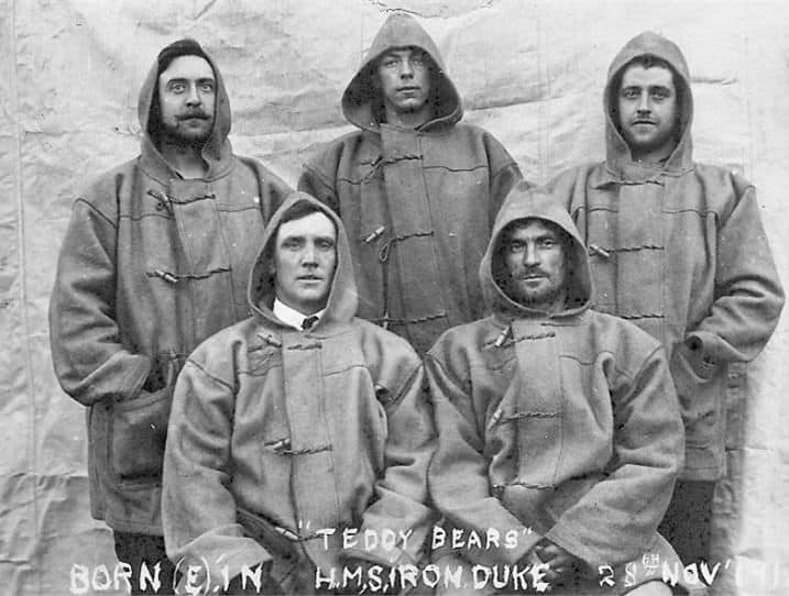 Duffle Coats abord HMS Iron Duke 1919
