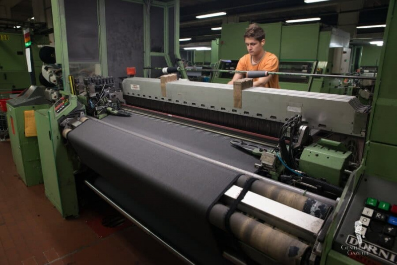 Тканина која се машински тка у Витале Барберис Цаноницо