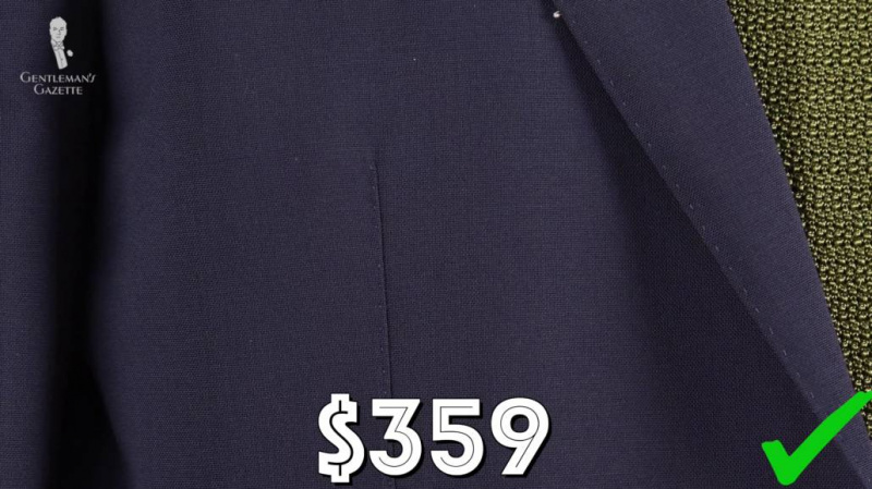 La veste se vend à 395 $.