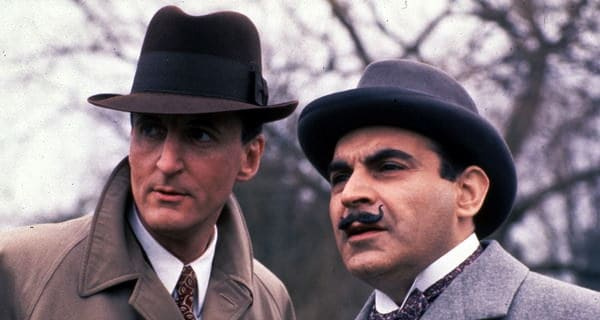 Les vêtements d'Arthur Hastings dans Poirot d'Agatha Christie