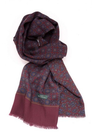 Lenço reversível em motivos de lã de seda vermelho e azul bordô e paisley