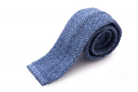 Gravata de malha mosqueada azul claro Cri De La Soie Seda