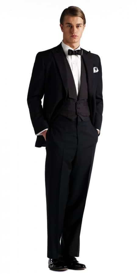 Smoking Gatsby Collection avec revers en pointe, poches à rabat et gilet SB à motif