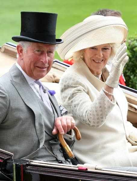 Princ Charles v šedém ranním obleku Royal Ascot 2012