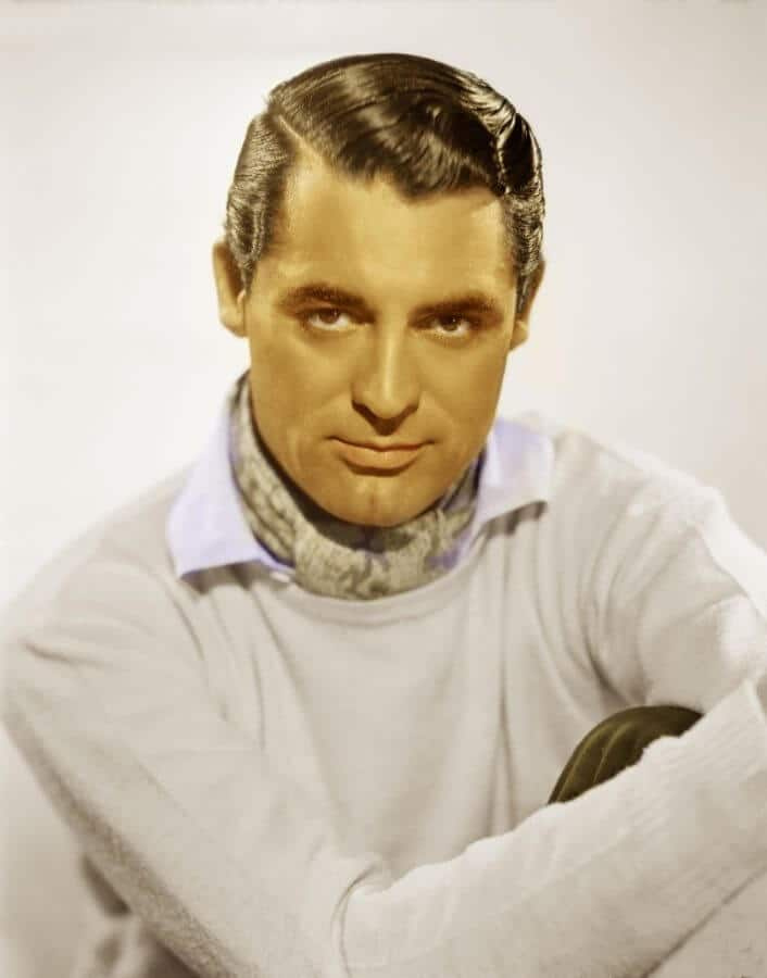 1935: O ator britânico Cary Grant (1904 - 1986), que atuou em várias comédias clássicas entre os anos 1930 e 1960.