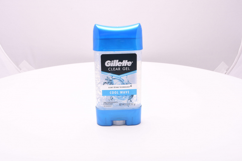 Une combinaison déodorant/anti-transpirant de style gel, de Gillette.