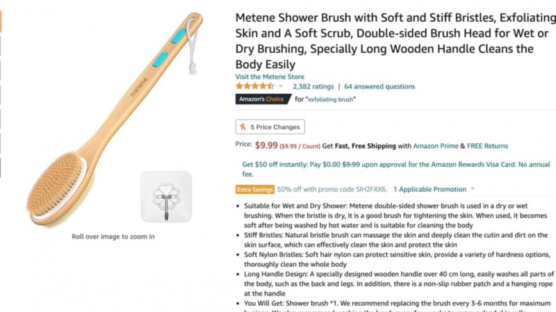 Модел четке за туширање са дугом ручком омогућава вам да лако дођете до леђа.