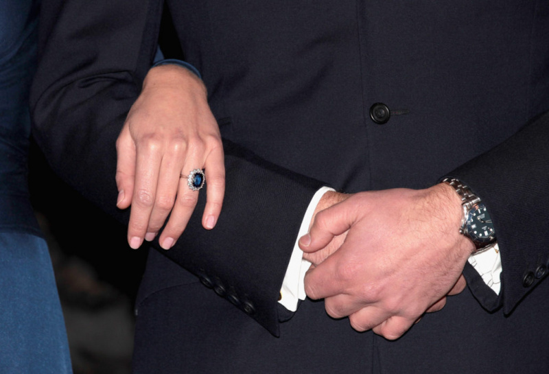 Le prince William est bien meilleur pour garder ses ongles propres que son père
