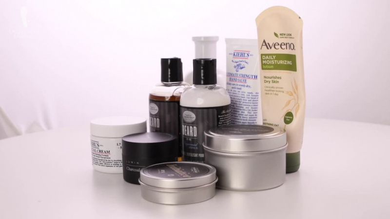 Priežiūros produktai būtų puiki dovana tiems, kuriems tikrai patinka odos priežiūra.