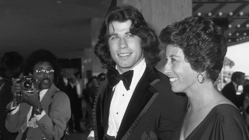 John Travolta des années 1970 en velours