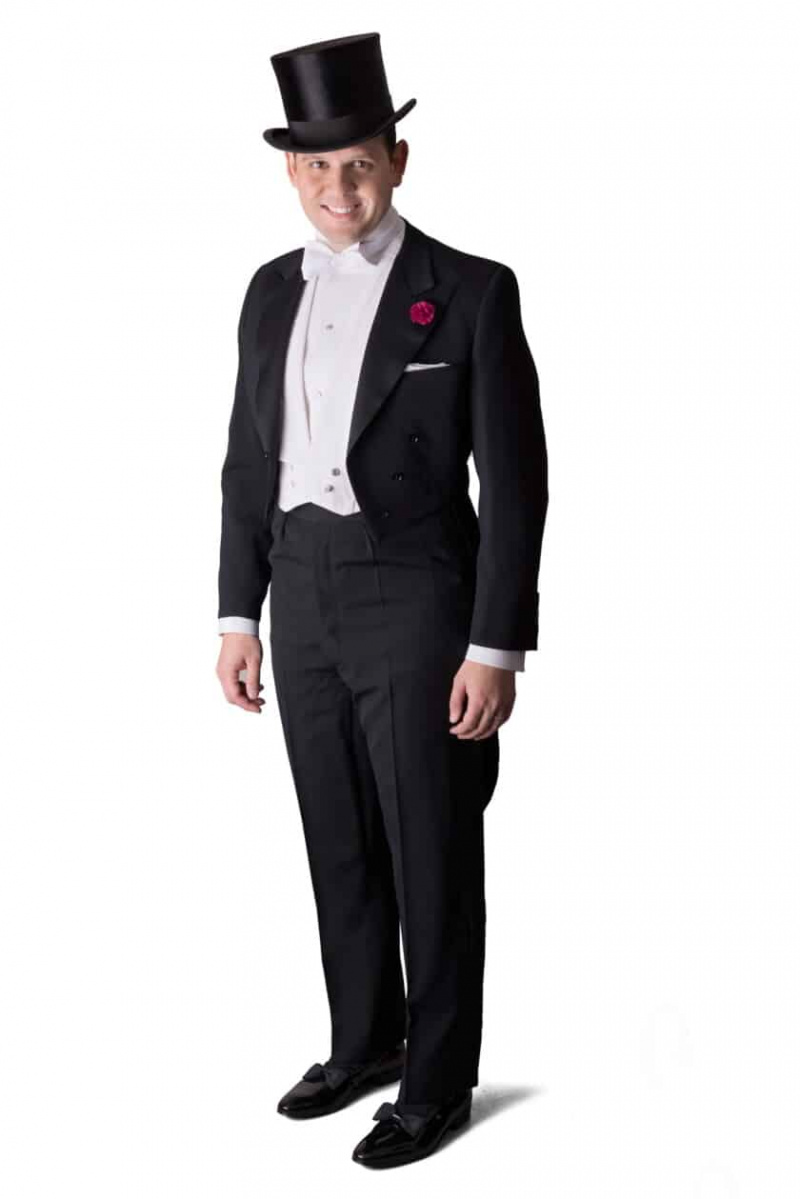 Tenue de queue de pie blanche avec cravate et haut-de-forme en soie Sven Raphael Schneider