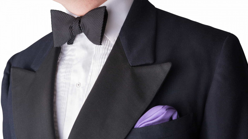 Cravate noire Code vestimentaire expliqué Couverture mise à l