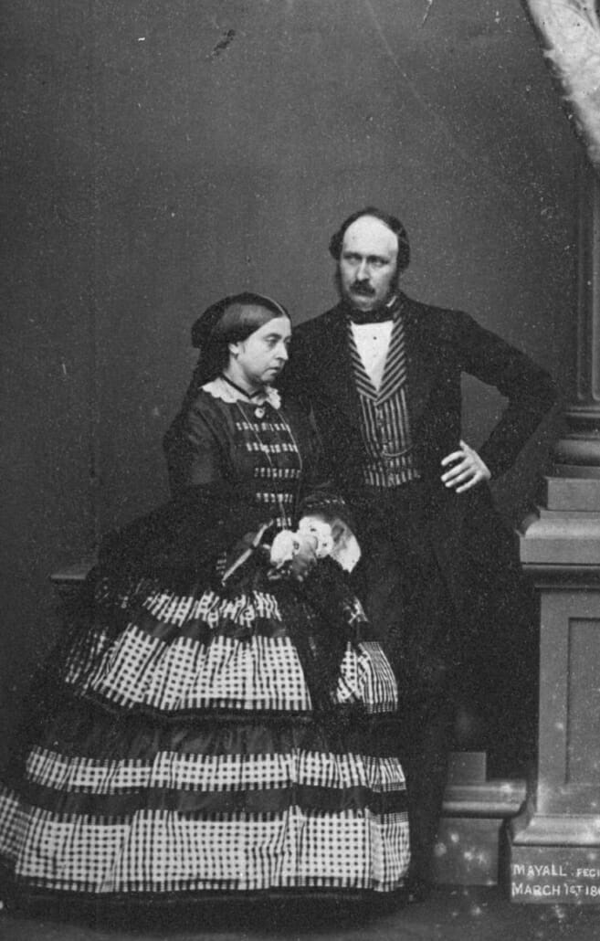 Príncipe Albert em 1861 vestindo um colete listrado