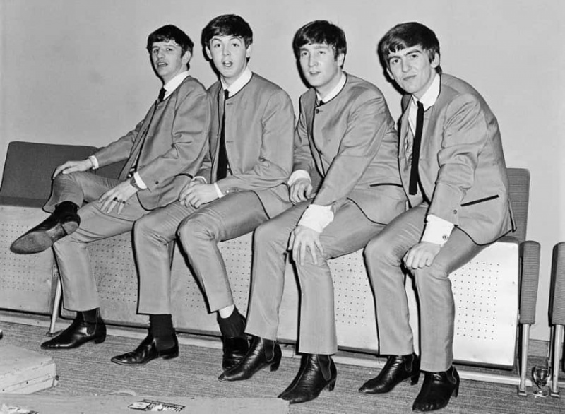 Beatles em botas Chelsea