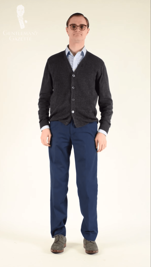 Preston Schlueter na sobě monochromaticky inspirovaný outfit s modrou jako základní barvou