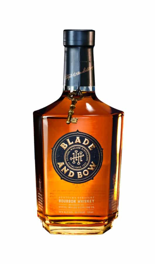 Blade and Bow Kentucky Straight Bourbon Whiskey_Bottle shot