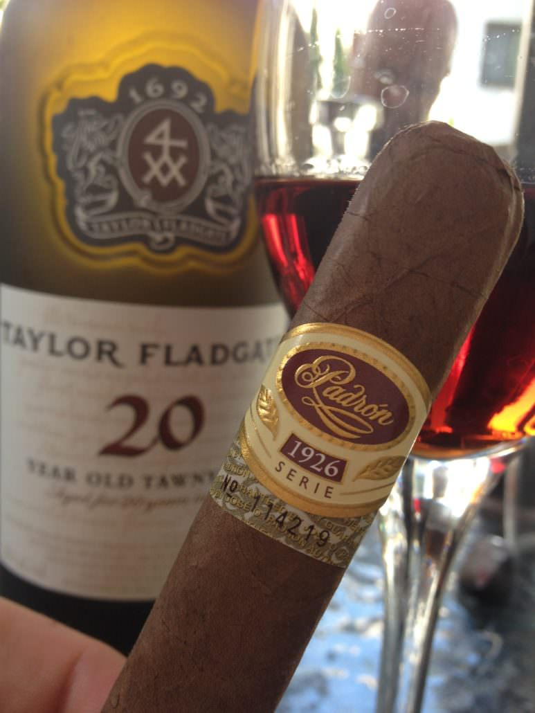Cigare Taylors 20 ans Tawny et Padrón