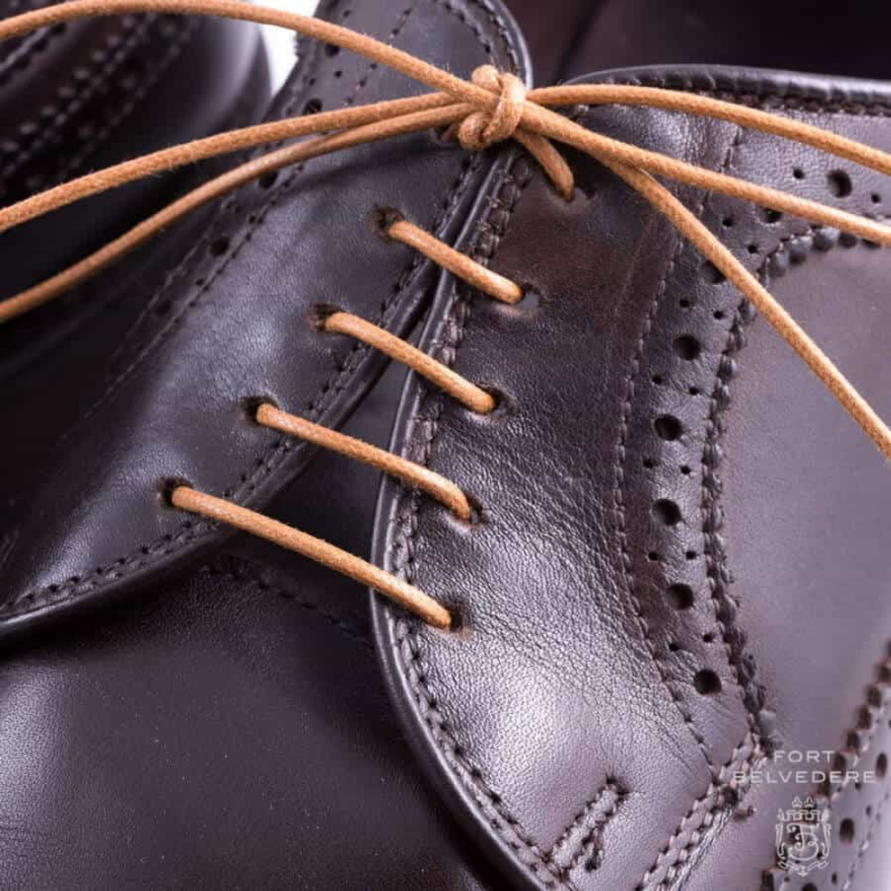 Šviesiai rudi batų raišteliai apvalūs vaškuota medvilnė – pagaminta Italijoje, Fort Belvedere iš arti