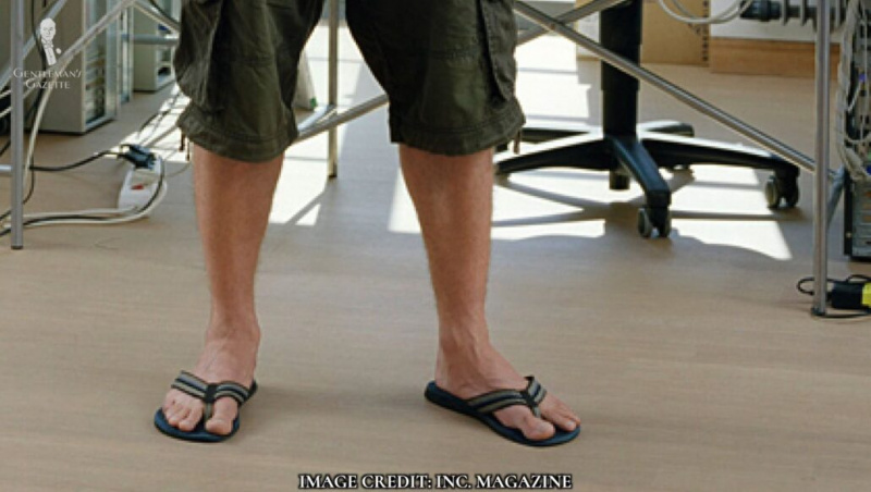Os chinelos tornaram-se aceitáveis ​​para serem usados ​​em locais de trabalho [Crédito da imagem: Inc. Magazine]